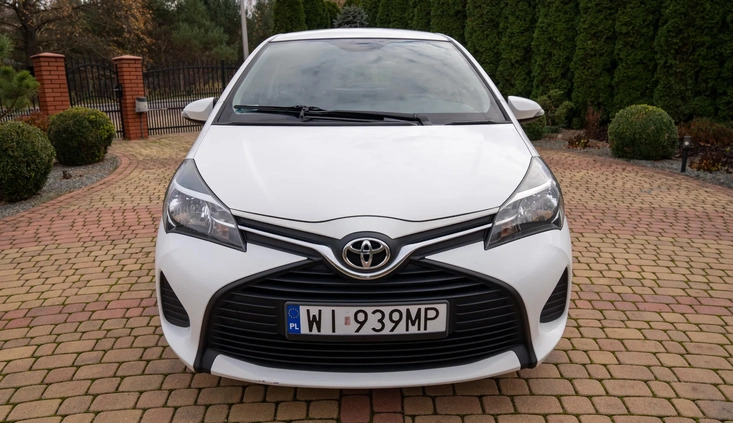 Toyota Yaris cena 32500 przebieg: 114400, rok produkcji 2015 z Sieradz małe 92